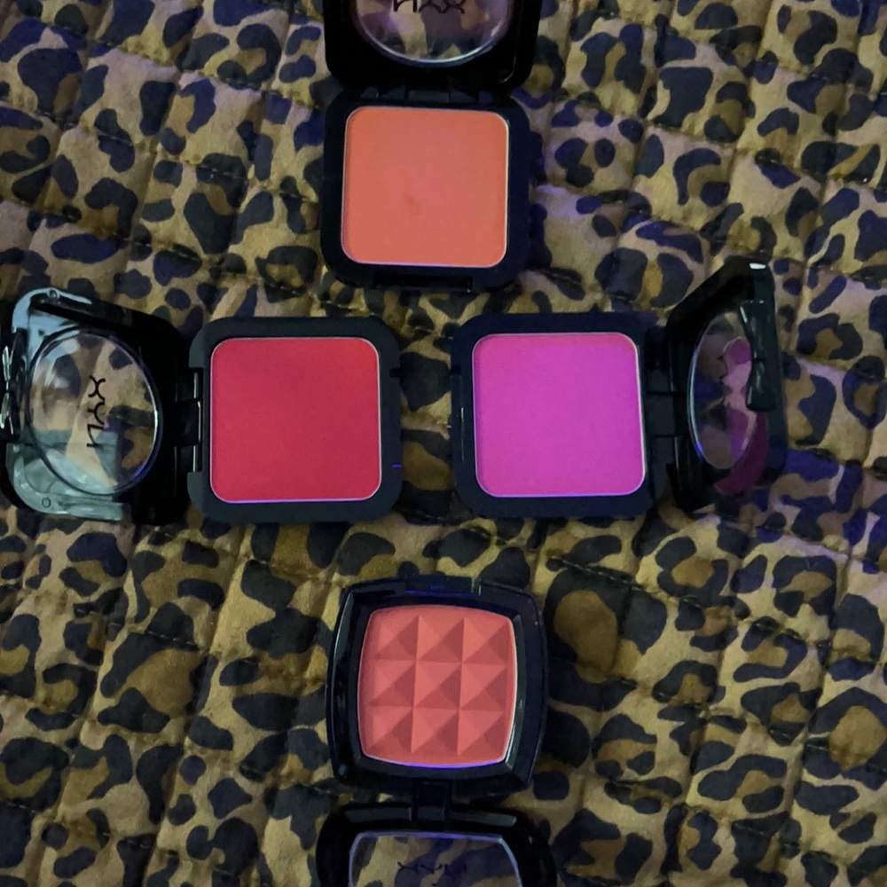 NYX: High Definition Blush Bundle: NEW!